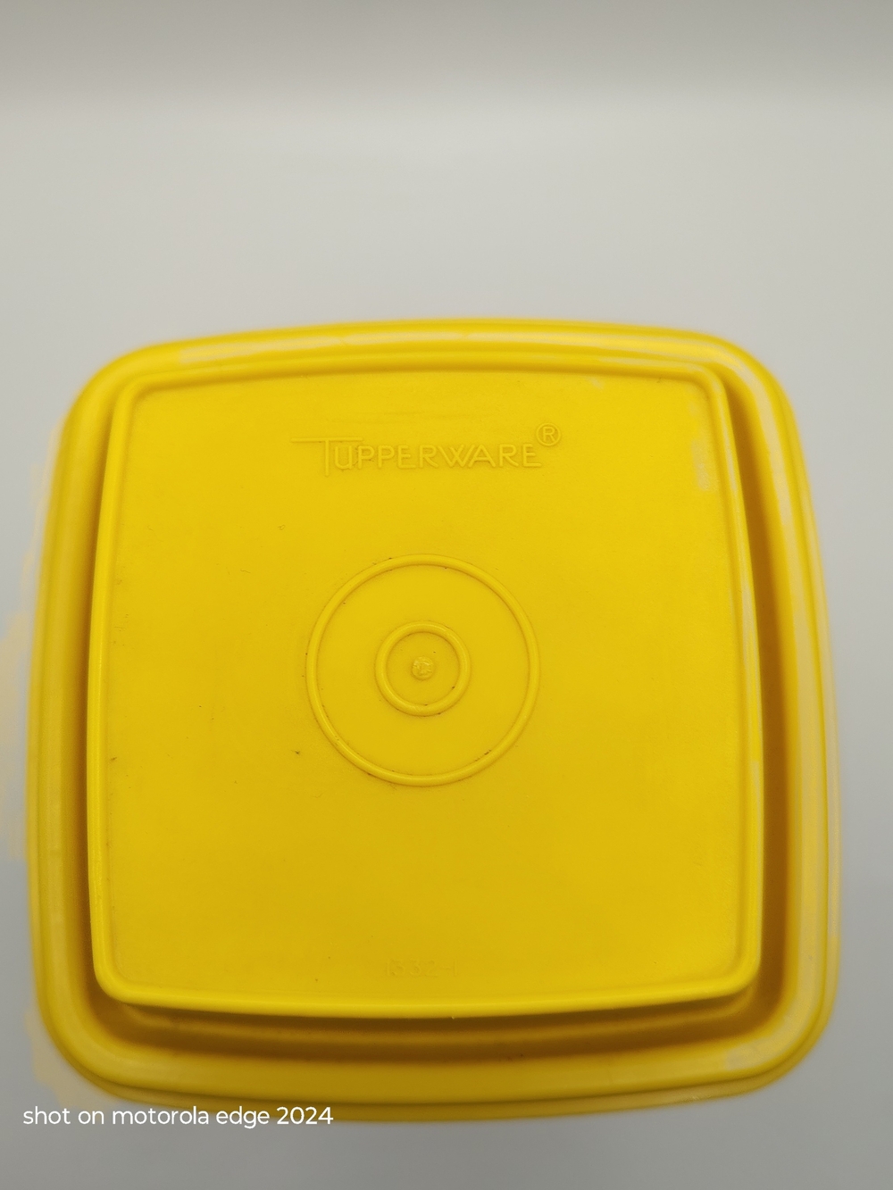 Yellow Plastic Kitchen Storage Container with Matching Lid - Picture 4 of 10